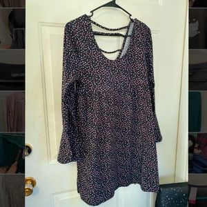 flowery dress with peplum/fan sleeves